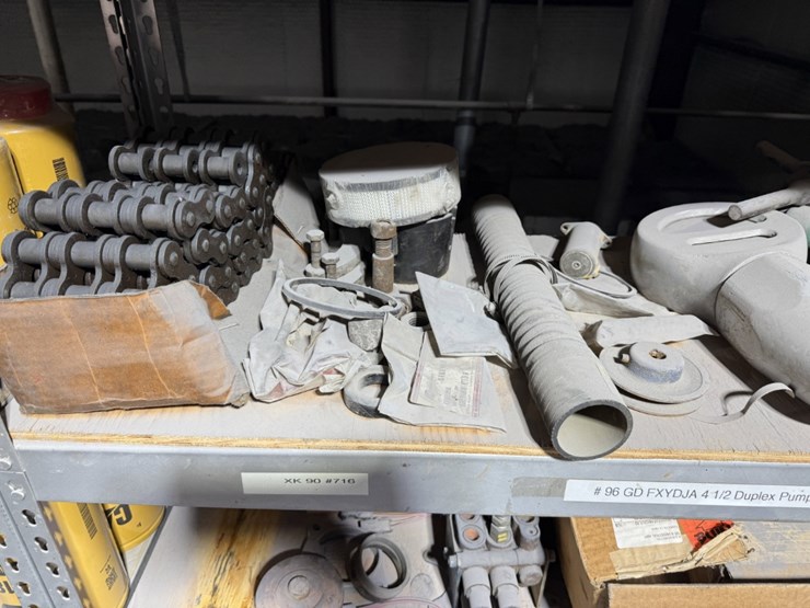 6-shelve-section-of-gd-fxydja-duplex-pump-&-national-pump-parts-image-5