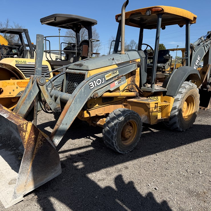 JOHN DEERE 310