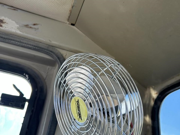 1987-komatsu-wa300-1-image-47