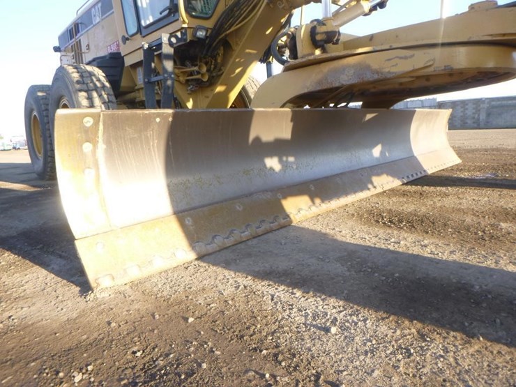 2006-caterpillar-143h-image-17