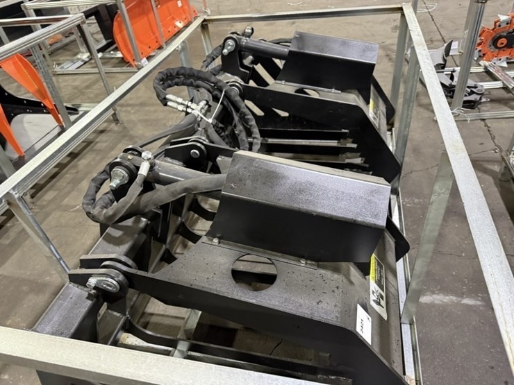 2026-greatbear-72"-rock-grapple-bucket-image-6