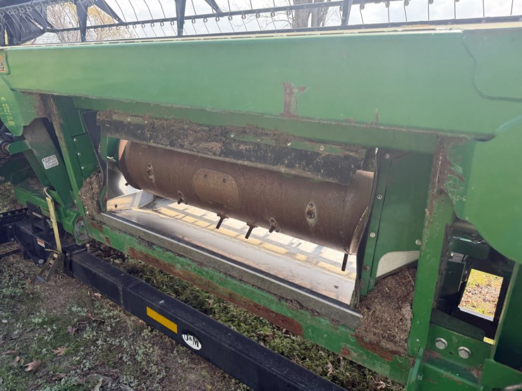 2017-john-deere-630fd-image-48