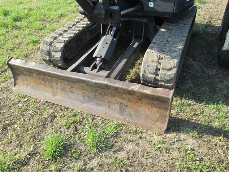 2013-bobcat-e42-image-23