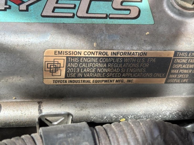 2013-toyota-8fgcu32-image-39