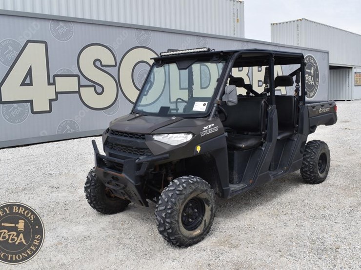 2019-polaris-ranger-crew-image-2
