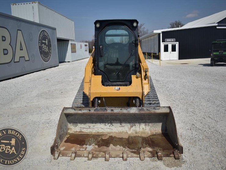 2023-caterpillar-259d3-image-9