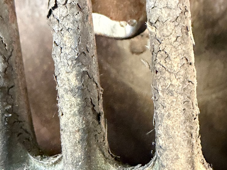 2014-john-deere-s670-image-95