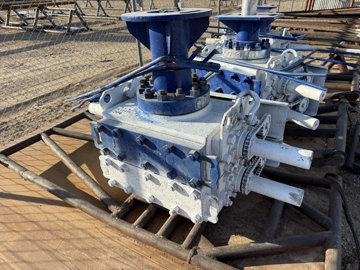 6-reedy-3m-2-7/8-dbl-manual-blowout-preventer,-charted-image-3