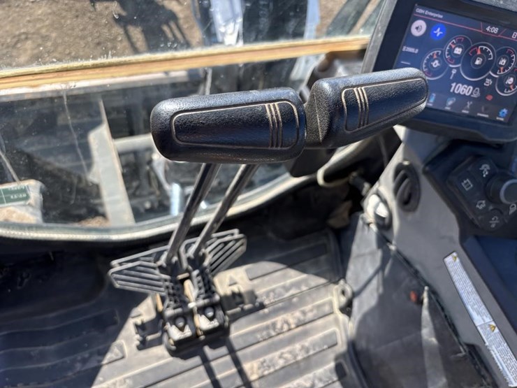 2022-bobcat-e42-image-30