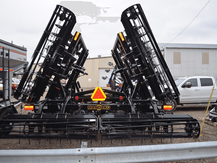 mandako-storm-20-image-3