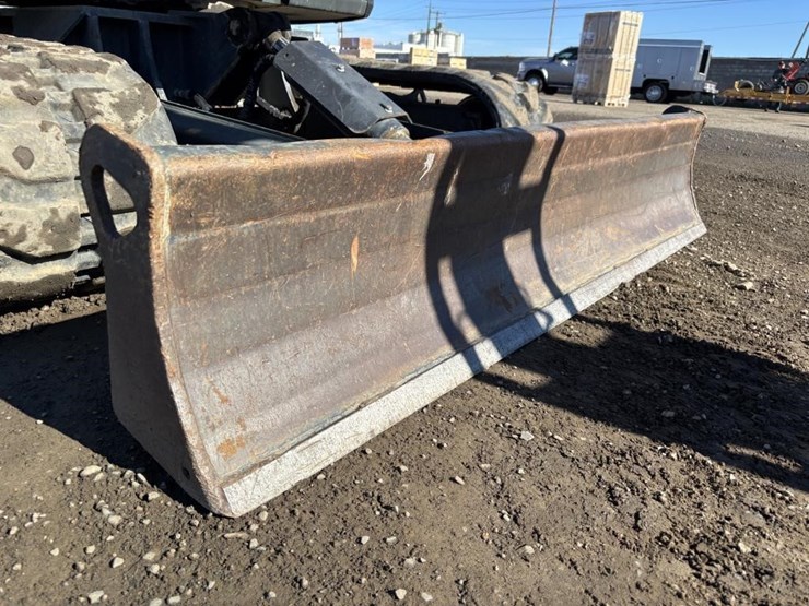 2022-bobcat-e42-image-10