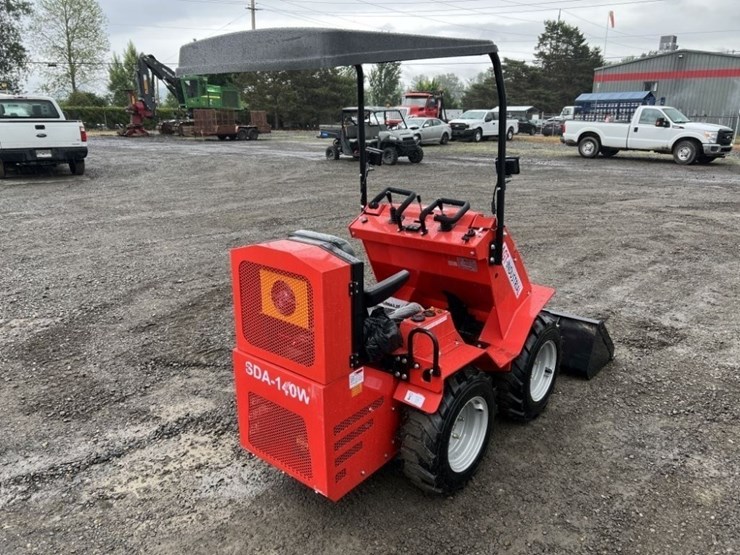 2026-agt-sda-140w-mini-skidsteer-loader-image-4
