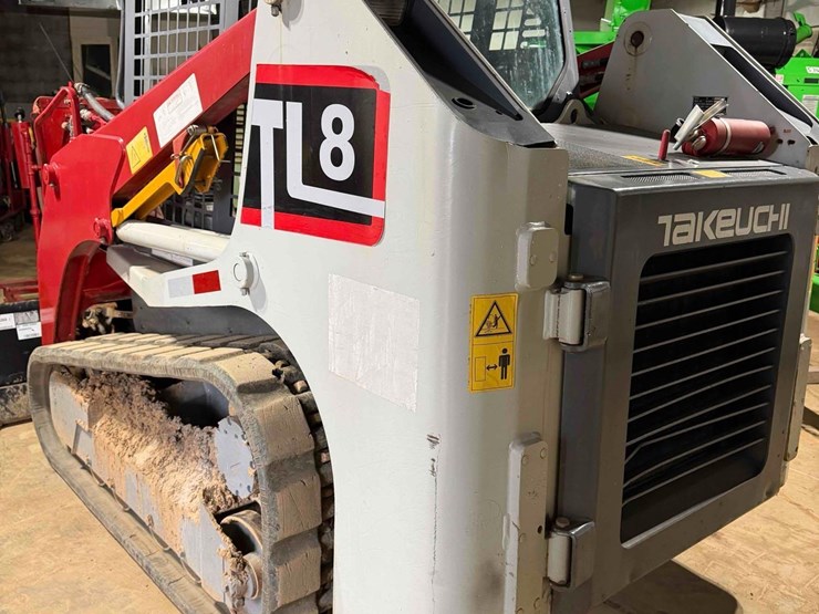 takeuchi-tl8-image-3