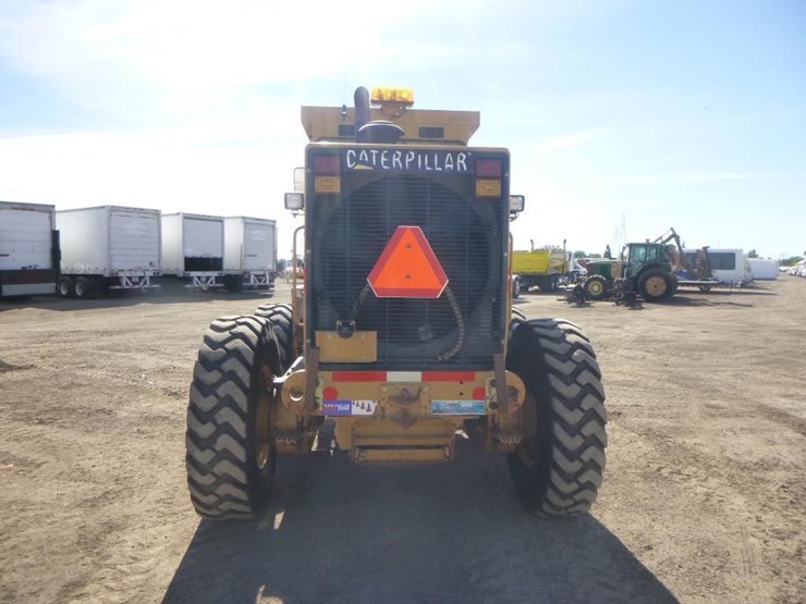 2005-caterpillar-143h-image-8