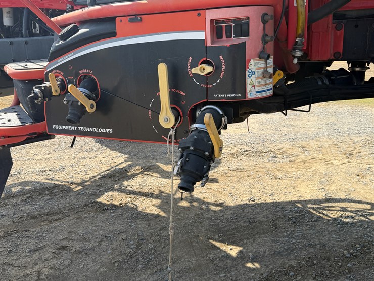 2011-apache-as1020-image-33