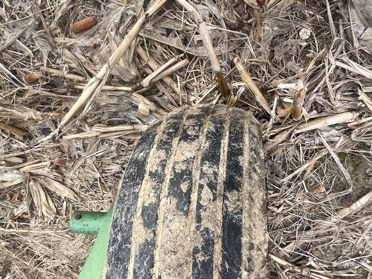 john-deere-210-image-24