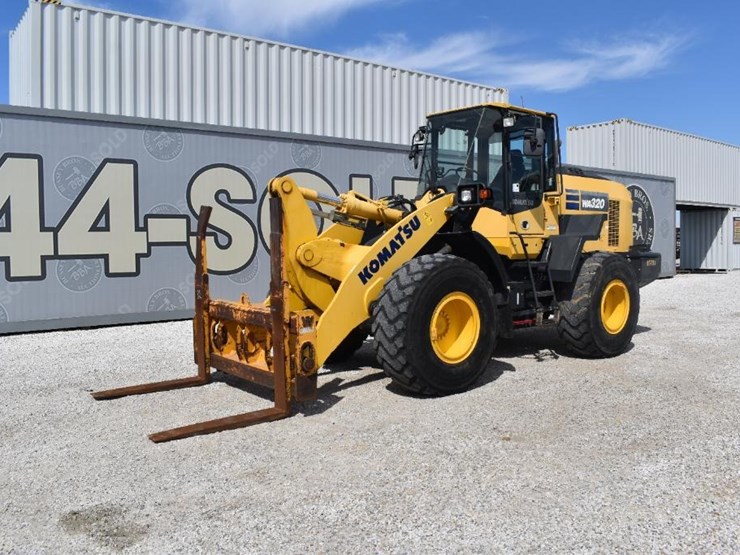 2019-komatsu-wa320-8-image-4