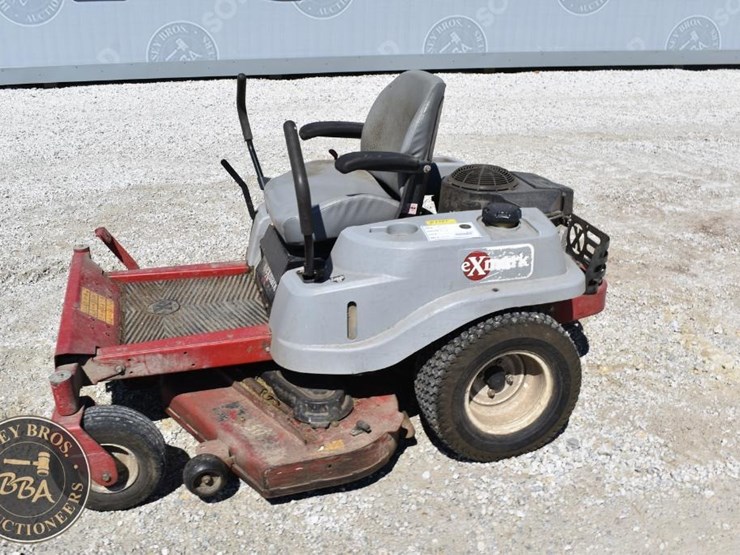 exmark-quest-42743-image-10