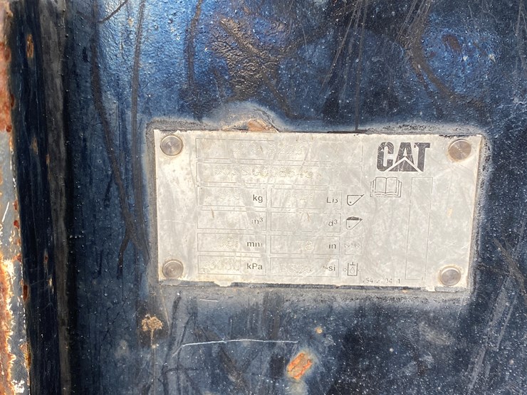 #4004-•-caterpillar-grapple-bucket-for-skid-steer-image-3