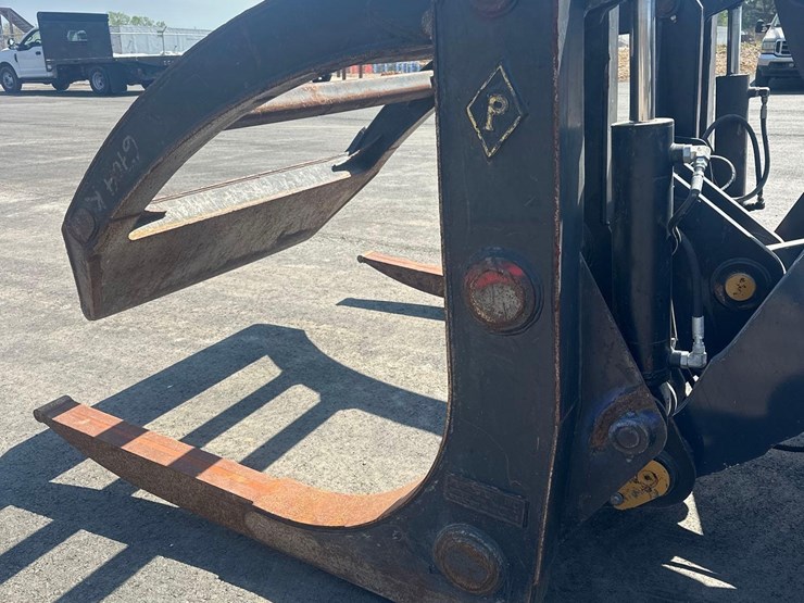 2022-john-deere-644-image-14