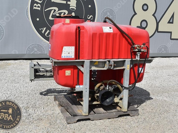 3pt-sprayer-200-gallon-42649-image-4