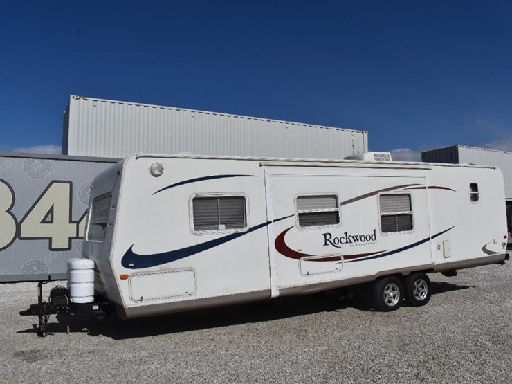 2008-forest-river-rockwood-8318ss-42661-image-4
