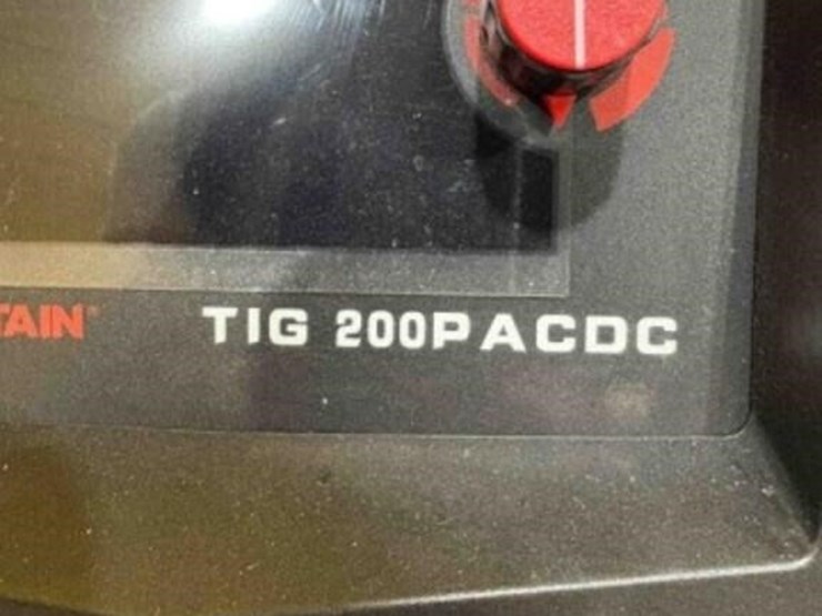 arccaptain-tig-200p-acdc-welder-image-3