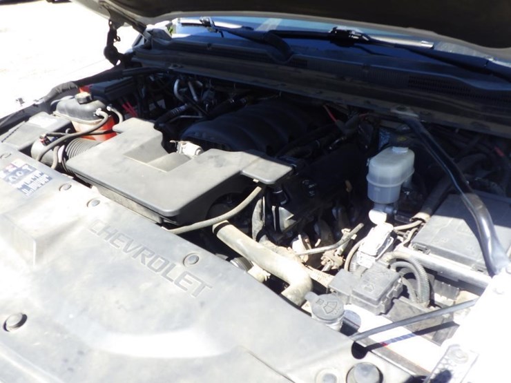 2016-chevrolet-tahoe-image-10