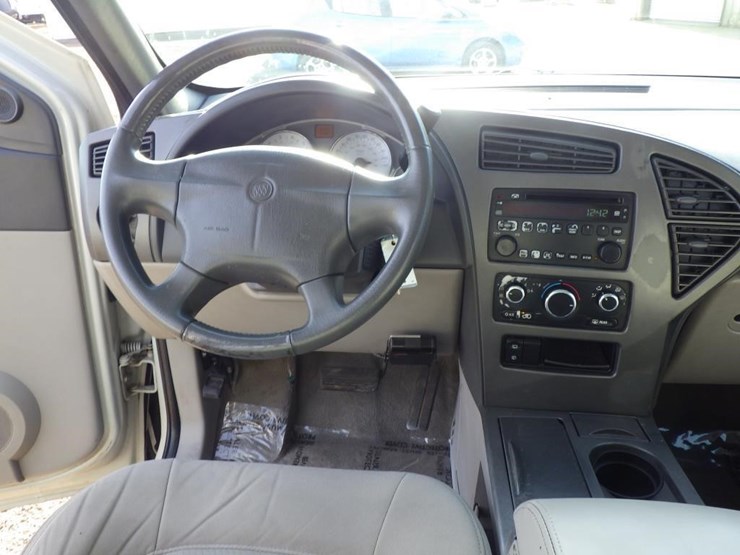2004-buick-rendezvous-image-9