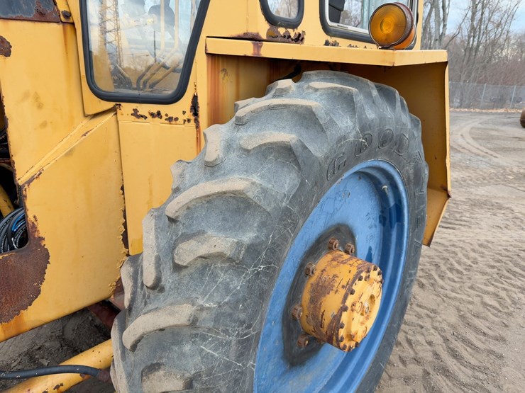 1987-athey-ab6905-motor-grader-image-12
