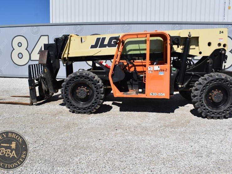 2015-jlg-g10-55a-image-9