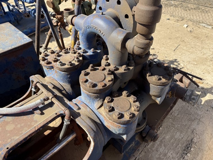 caterpillar-3208-image-7