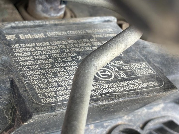 2016-bobcat-t650-image-21