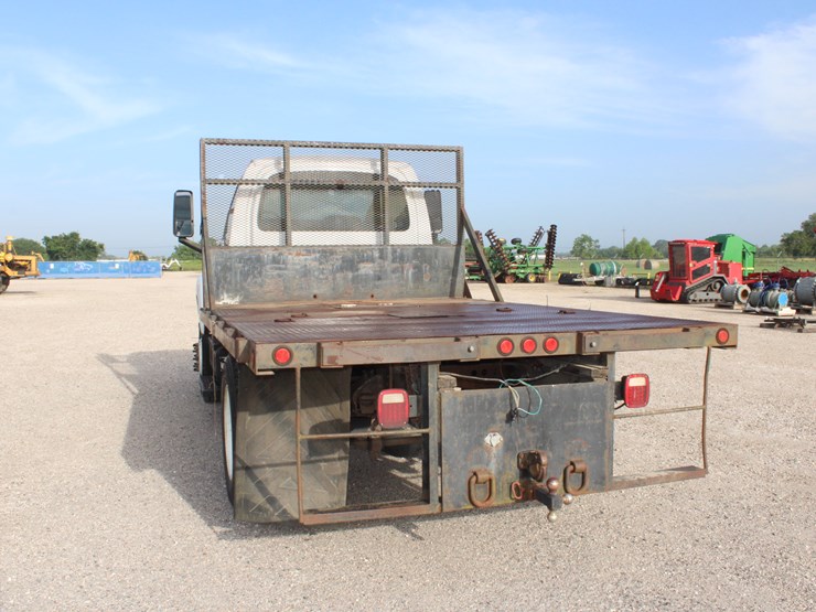 #2200-•-2006-chevrolet-c6500-truck-image-4