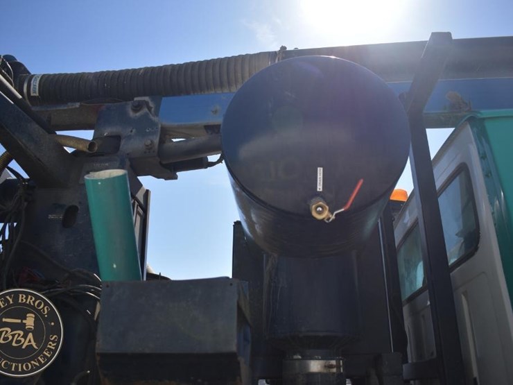 1996-ford-lnt8000-image-46