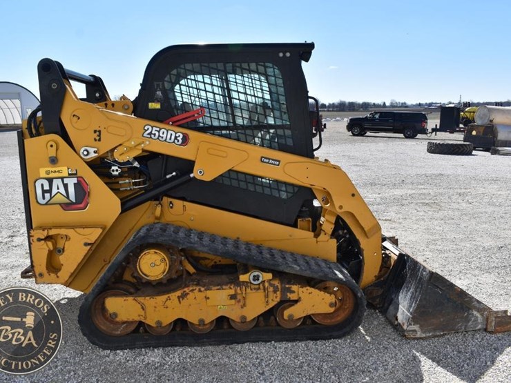 2023-caterpillar-259d3-image-5