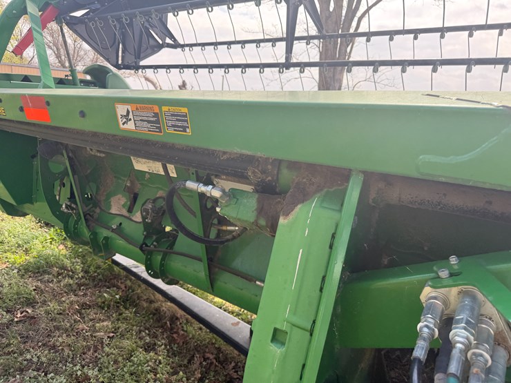 2017-john-deere-630fd-image-43