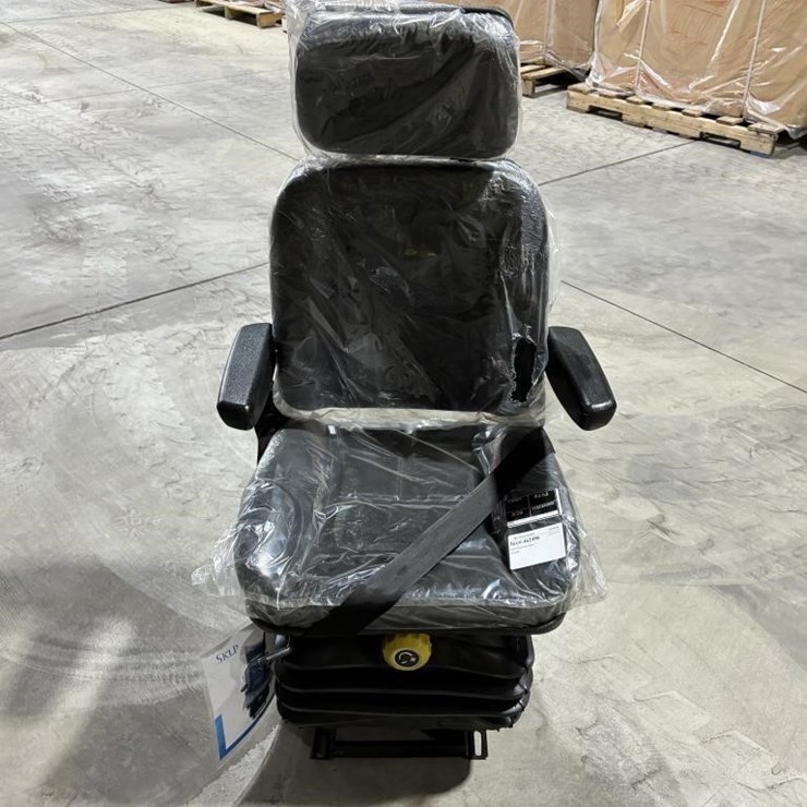 GIYI Excavator Seat