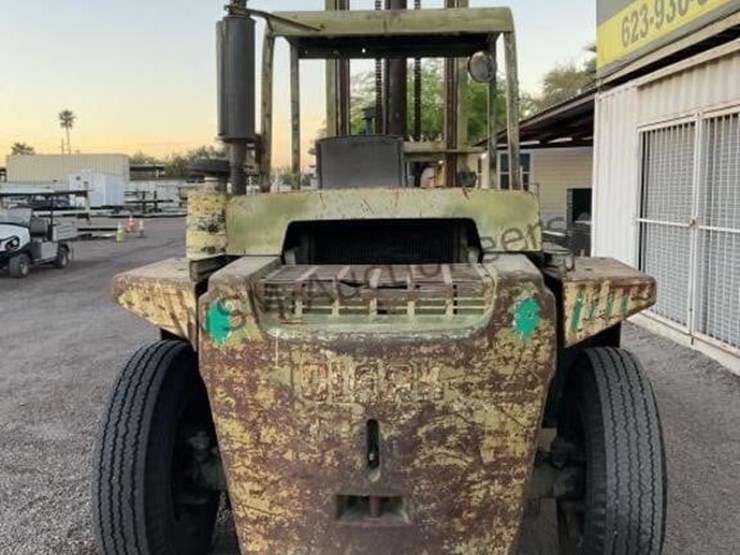 clark-rhy160d-forklift-image-6