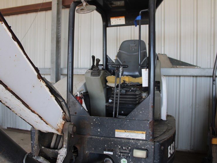 2012-bobcat-e42-image-6