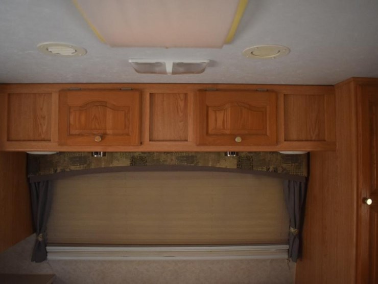 2008-forest-river-rockwood-8318ss-42661-image-47