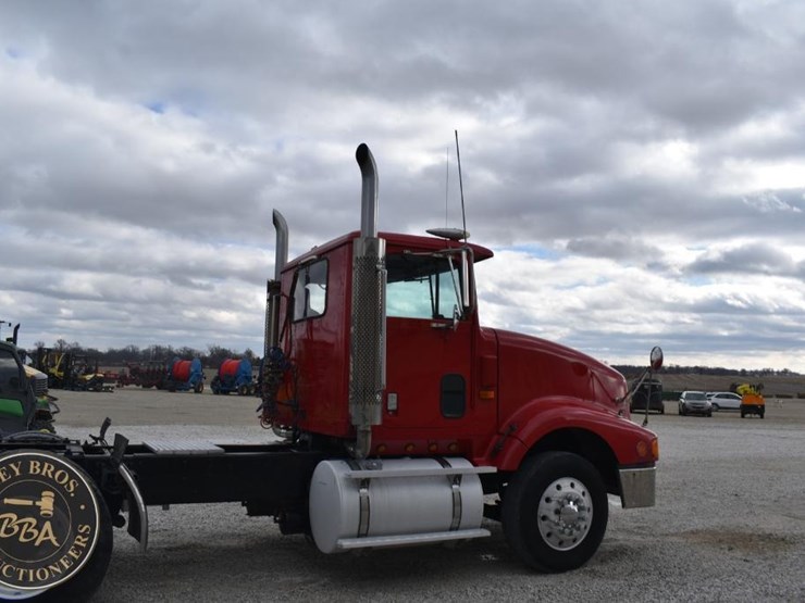 1992-international-9400-image-18