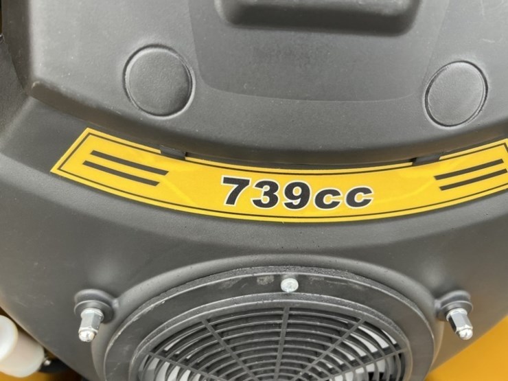 2026-agt-mx-crt23-mini-compact-track-loader-image-14