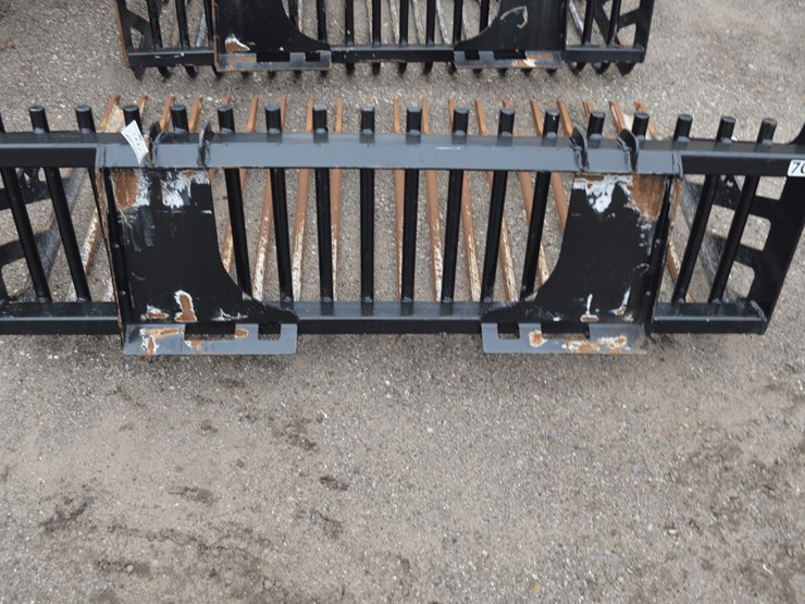 hla-stone-fork-image-3