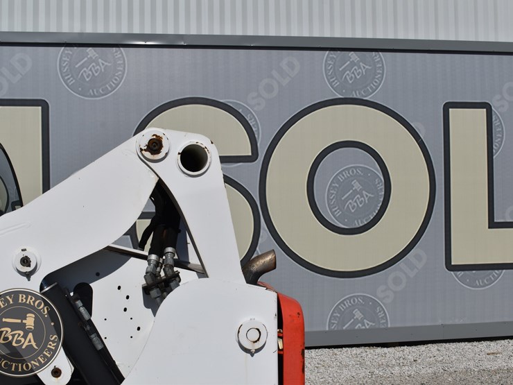 2016-bobcat-t650-image-41