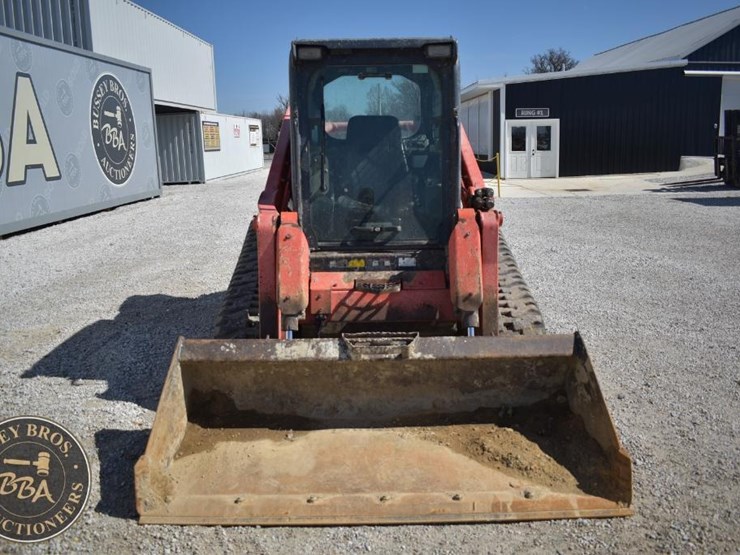 kubota-svl90-2-image-21