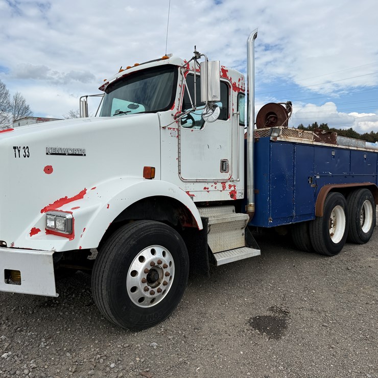 1997 KENWORTH T800