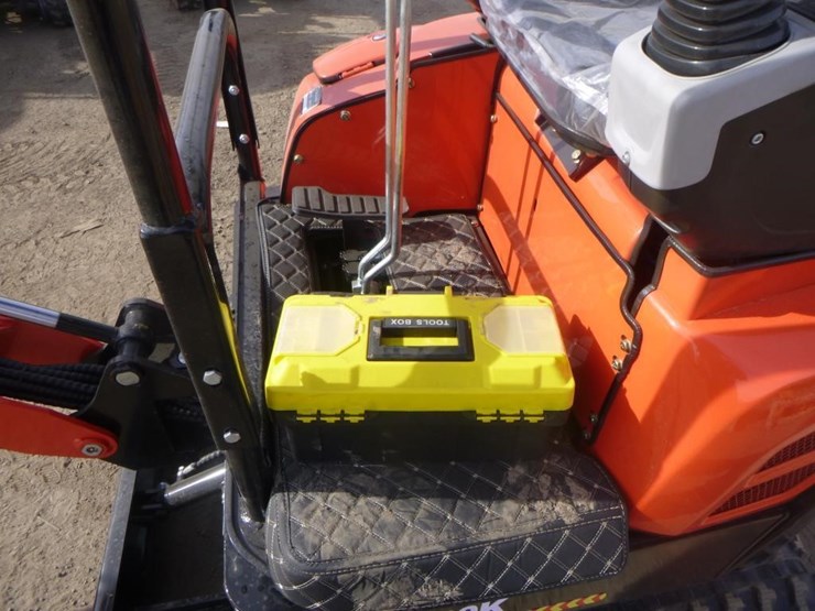 2025-tpm-20khydraulic-excavator-image-21