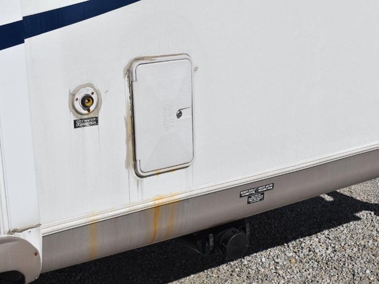 2008-forest-river-rockwood-8318ss-42661-image-16