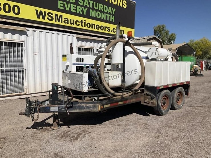 2004-access-utilities-vaster-800dt-towable-vacuum-image-2